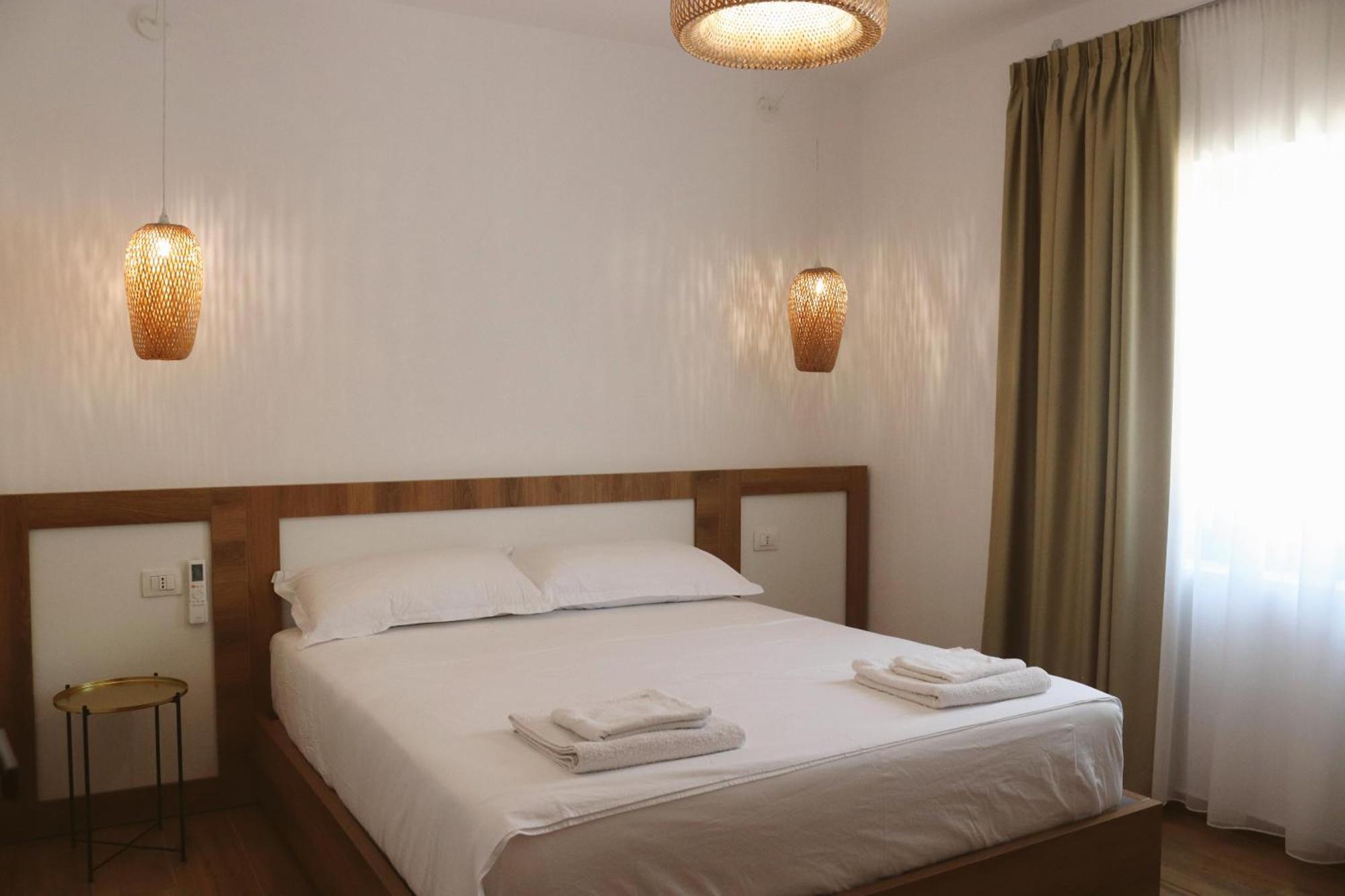 Hotel Noima & 4*